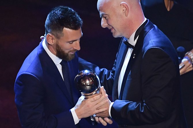 AFP/„Scanpix“ nuotr./Lionelis Messi ir Gianni Infantino