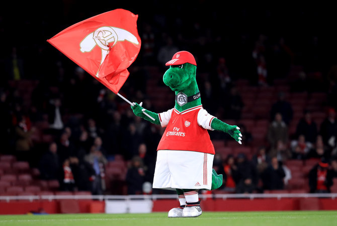 „Scanpix“ nuotr./„Arsenal“ talismanas „Gunnersaurus“