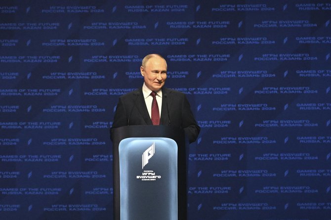 „Scanpix“ nuotr./Vladimiras Putinas „Ateities“ žaidynių atidaryme