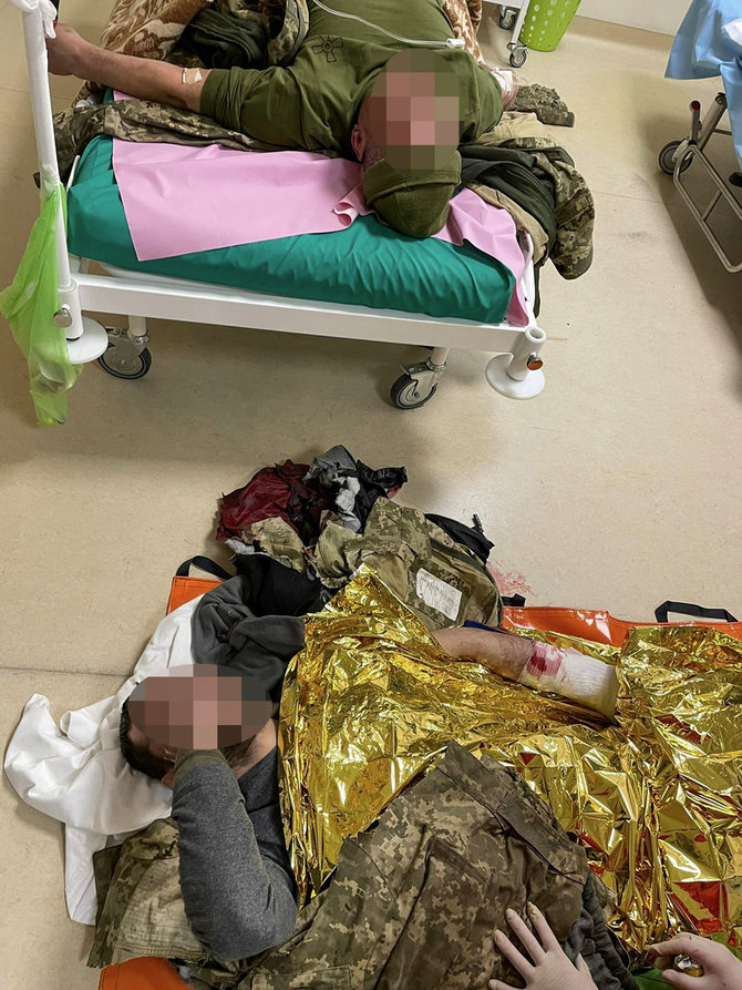 Pašnekovo pateikta nuotr. /Traumų stabilizavimo punktas priešakinėse Ukrainos karo linijose, kur dirba lietuvis gydytojas