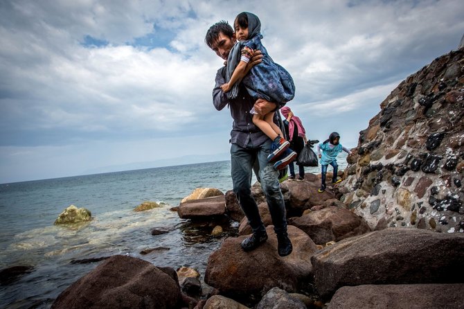 Vidmanto Balkūno/15min.lt nuotr./Migrantai ir pabėgėliai atplaukia į Lesbo salą