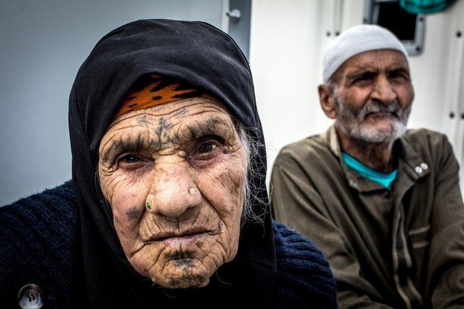 Vidmanto Balkūno/15min.lt nuotr./Seniausia JTO pabėgėlių stovyklos Lesbo saloje gyventoja. Jai 102 metai. 