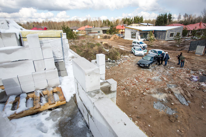 Vidmanto Balkūno / 15min nuotr./Darbo inspekcijos reidas į Vilniaus statybvietes