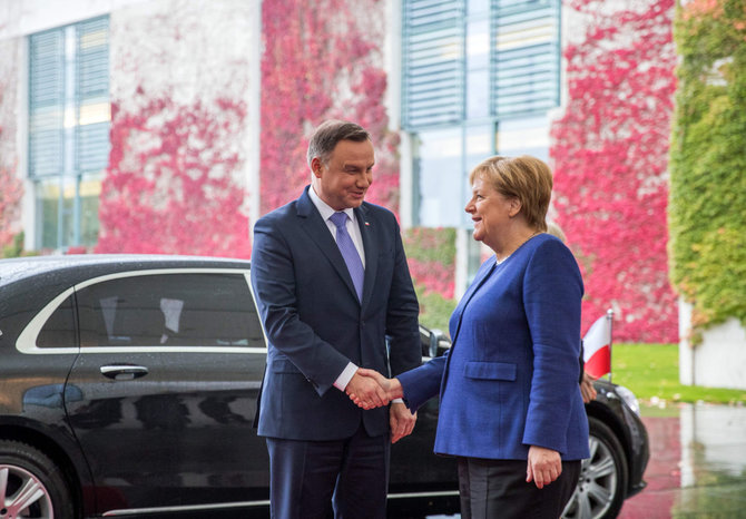 AFP/„Scanpix“ nuotr./Andrzejus Duda ir Angela Merkel