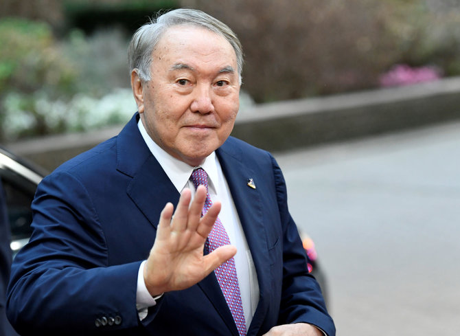 „Reuters“/„Scanpix“ nuotr./Atsistatydinęs Kazachstano prezidentas N.Nazarbaevas