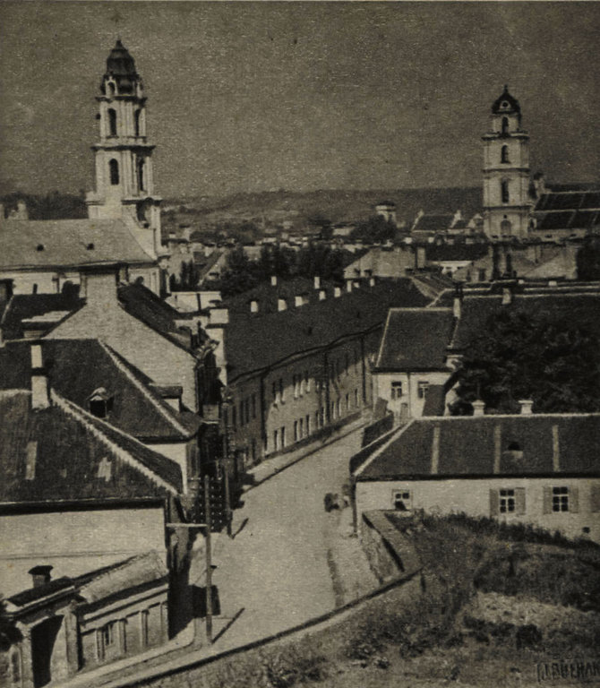 Jano Bulhako/Lietuvos Nacionalinės Martyno Mažvydo bibliotekos nuotr./Bokšto gatvė Vilniuje 1914 metais