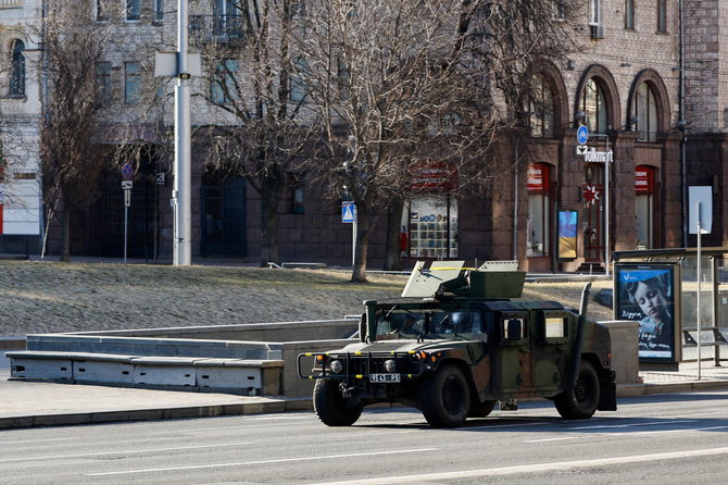 „Reuters“/„Scanpix“ nuotr./Ukrainiečių kariai Kijeve
