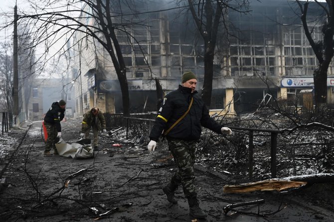 AFP/„Scanpix“ nuotr./Prie televizijos bokšto, Kijeve