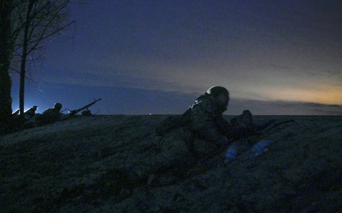 „Reuters“/„Scanpix“ nuotr./Ukrainos kariai fronto linijoje