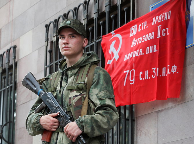 „Reuters“/„Scanpix“ nuotr./Rusų karys Svitlodarske