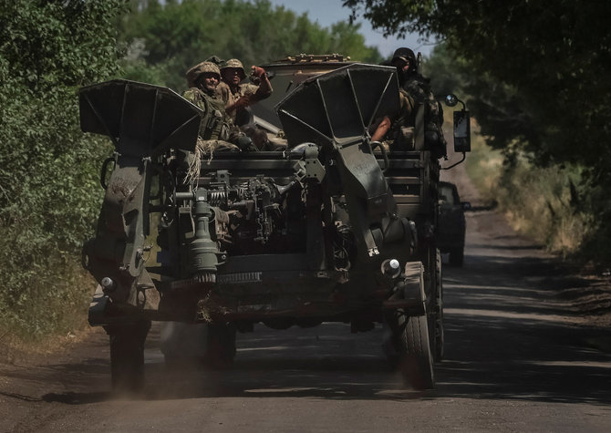 „Reuters“/„Scanpix“ nuotr./Ukrainos kariai fronto linijoje