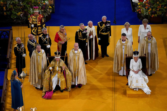 „Reuters“/„Scanpix“ nuotr./Karalius Karolis III ir karalienė Camilla