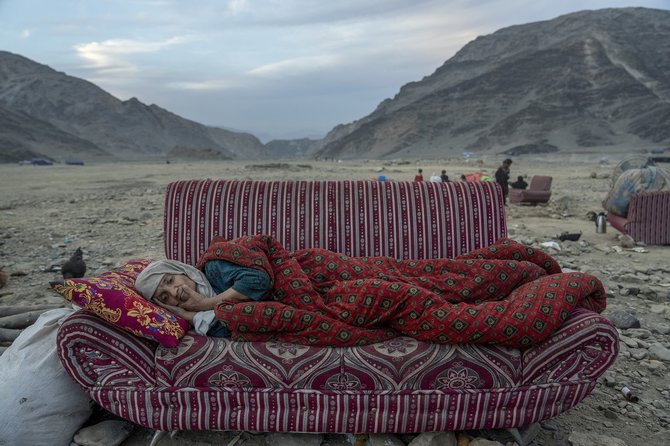 Ebrahim Noroozi/2024 World Press Photo Contest nuotr./„Afganistanas ties riba“