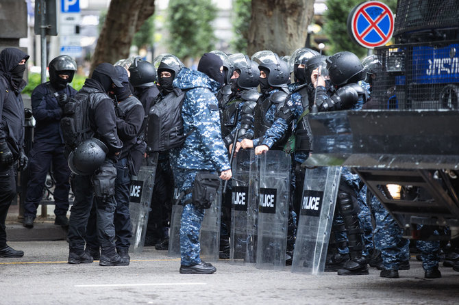 Postimees / Scanpix nuotr./Sakartvele tęsiasi protestai prieš „užsienio įtakos“ įstatymą