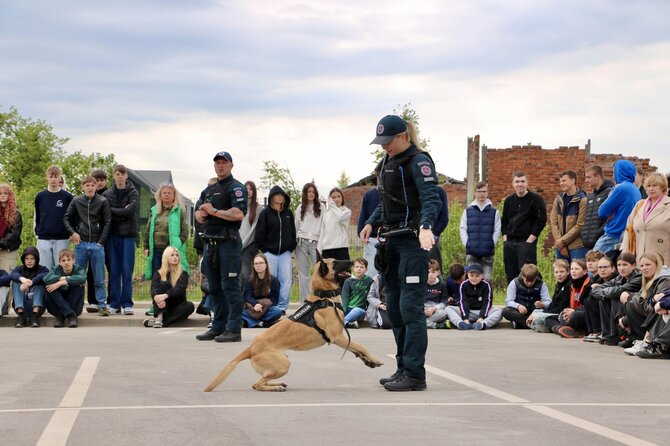 Kauno apskrities VPK nuotr./Kauno policijos atvirų durų diena sudomino 500 moksleivių