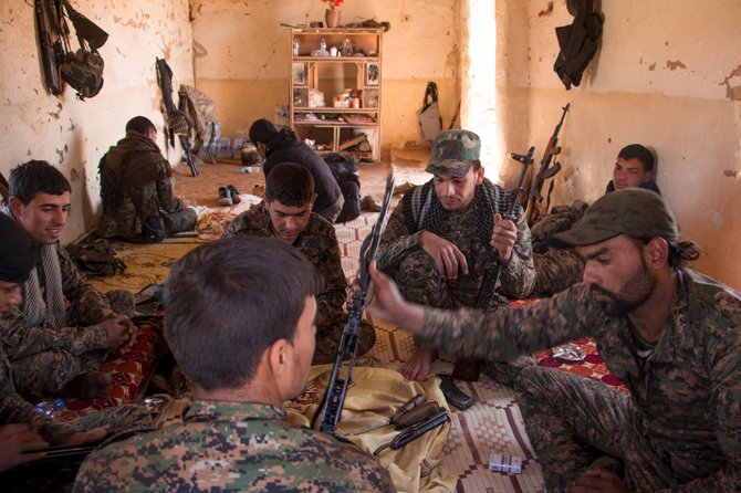 „Reuters“/„Scanpix“ nuotr./Sirijos kurdų apsaugos būriai