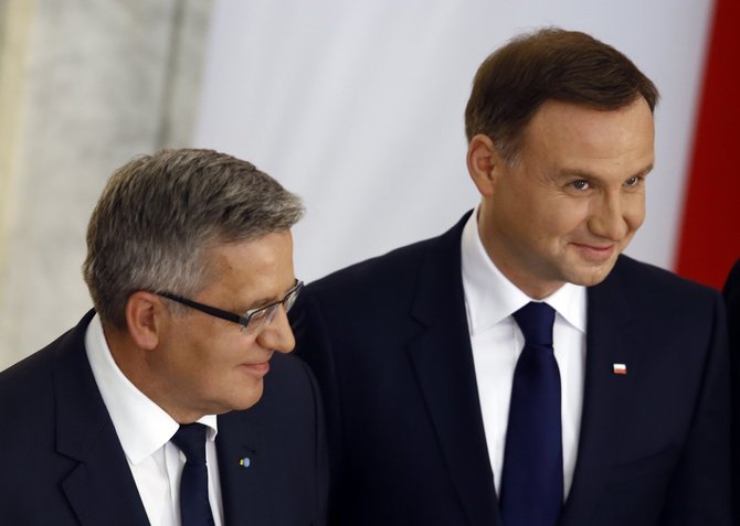 „Reuters“/„Scanpix“ nuotr./Andrzejus Duda prisaikdintas naujuoju Lenkijos prezidentu