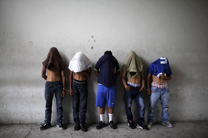 „Reuters“/„Scanpix“ nuotr./„18th Street Gang“ – Centrinėje Amerikoje veikianti gauja