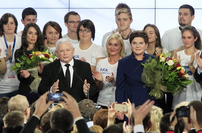 „Scanpix“/AP nuotr./Kandidatė į Lenkijos premjeres – PiS atstovė Beata Szydlo