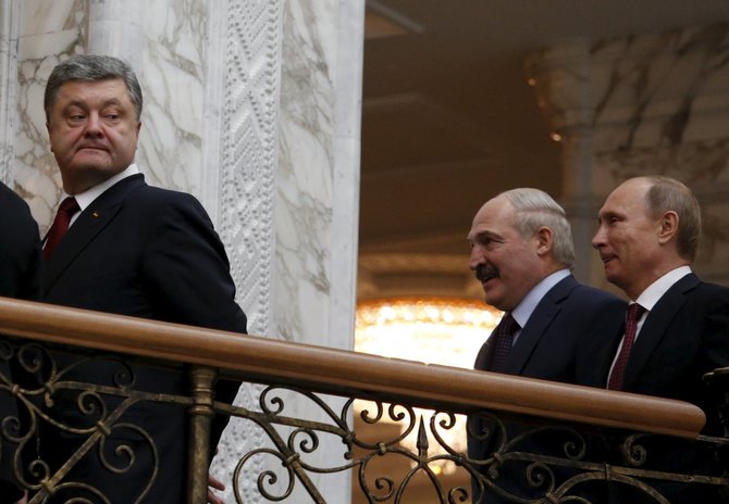 „Reuters“/„Scanpix“ nuotr./Akimirka prieš Minsko derybas