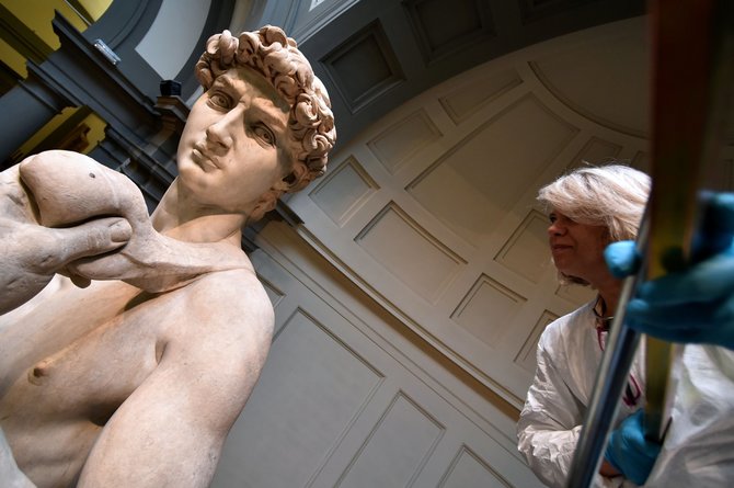 AFP/„Scanpix“ nuotr./Akademijos galerijoje Florencijoje bus valoma garsioji Michelangelo „Dovydo“ skulptūra