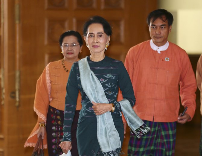 „Scanpix“/AP nuotr./Mianmaro prezidentu išrinktas Aung San Suu Kyi artimas patikėtinis