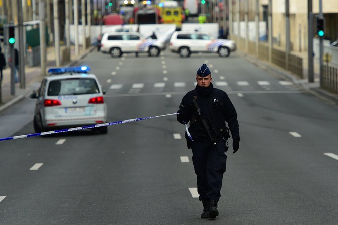 AFP/„Scanpix“ nuotr./Briuselis po sprogdinimų oro uoste ir metro stotyje