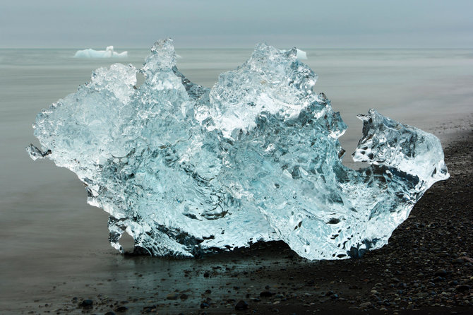 Vida Press nuotr./Ledo deimantų sala Islandijoje