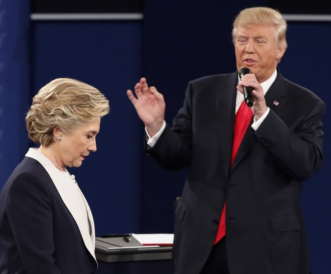 „Reuters“/„Scanpix“ nuotr./Donaldo Trumpo ir Hillary Clinton antrieji debatai