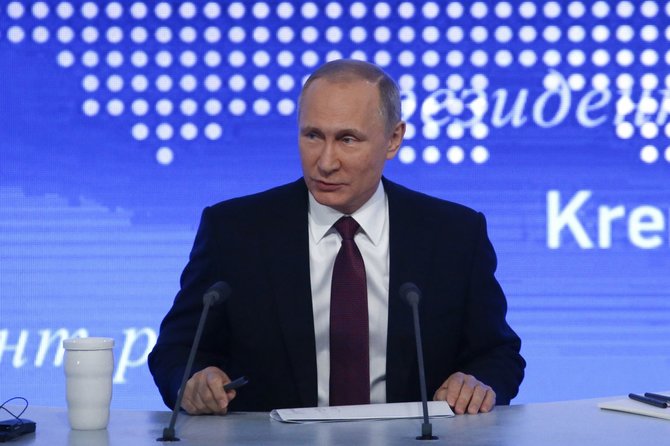 „Reuters“/„Scanpix“ nuotr./2016-ųjų Vladimiro Putino metinė spaudos konferencija