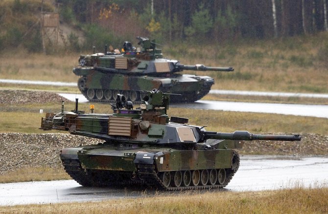 „Reuters“/„Scanpix“ nuotr./JAV tankai „M-1 Abrams“