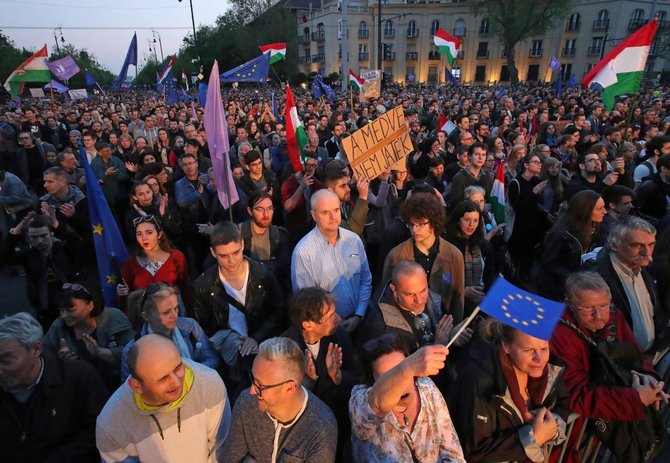 AFP/„Scanpix“ nuotr./Eitynės Budapešte