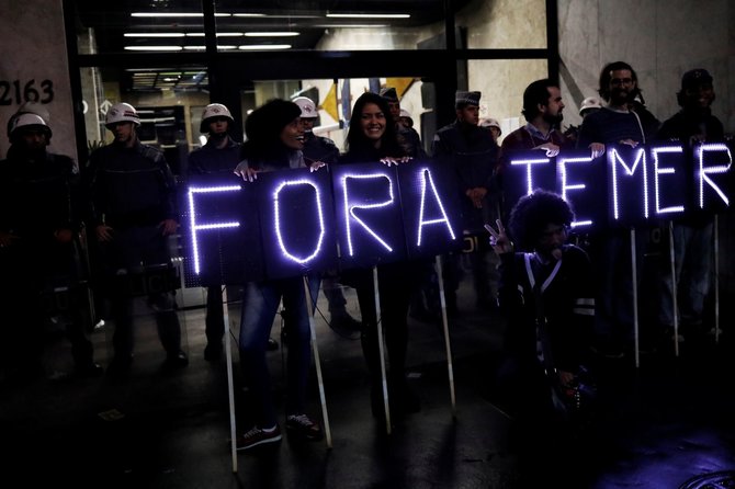 „Reuters“/„Scanpix“ nuotr./Protestas Brazilijoje