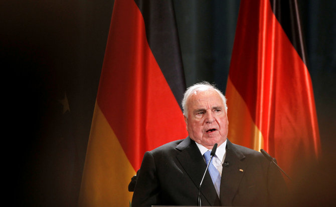 „Reuters“/„Scanpix“ nuotr./Vokietijos politikas Helmutas Kohlis