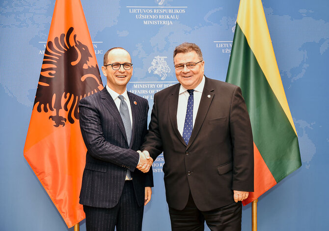 URM nuotr./Linas Linkevičius ir Ditmiras Bushati