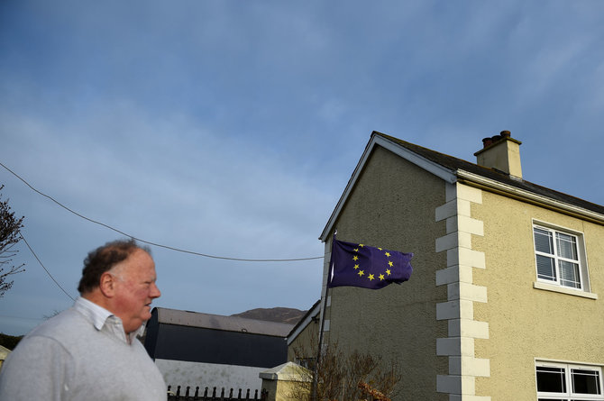 „Reuters“/„Scanpix“ nuotr./Riba tarp Airijos ir Šiaurės Airijos
