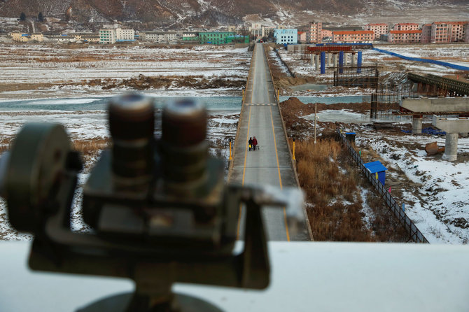 „Reuters“/„Scanpix“ nuotr./Kelionė palei Kinijos ir Šiaurės Korėjos sieną