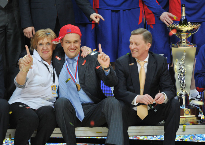 „Scanpix“/„RIA Novosti“ nuotr./CSKA prezidentas Andrejus Vatutinas ir VTB Jungtinės lygos garbės prezidentas Sergejus Ivanovas.