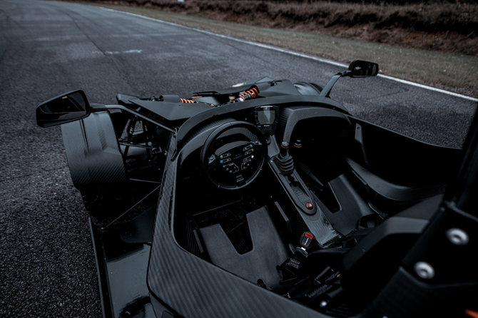 Partnerio nuotr./KTM X-BOW R