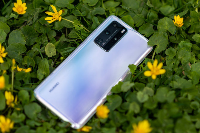 Huawei nuotr./Šiuolaikiniai mokytojai: vaikų ugdymui – išmaniosios programėlės ir fotografija