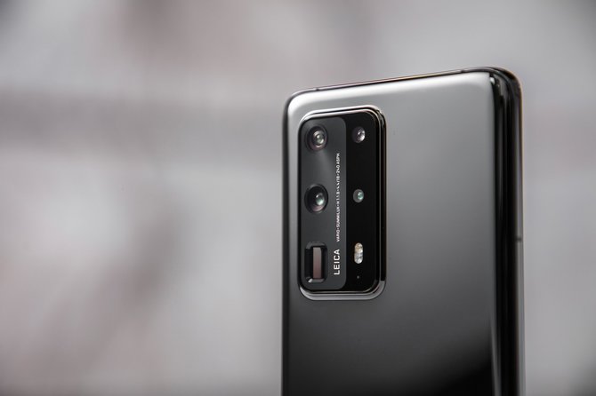 Huawei nuotr./Šiuolaikiniai mokytojai: vaikų ugdymui – išmaniosios programėlės ir fotografija