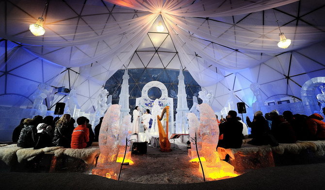 Projekto partnerio nuotr./Lankantis Aukštuosiuose Tatruose būtų nuodėmė neužsukti į iš šimtų ledo kubelių pastatytą Tatrų šventyklą, uždengtą specialiu stogu, apsaugančiu nuo visų žiemos kaprizų