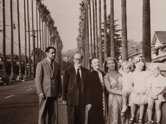 Archyvo nuotr./M.Biržiška su šeima.