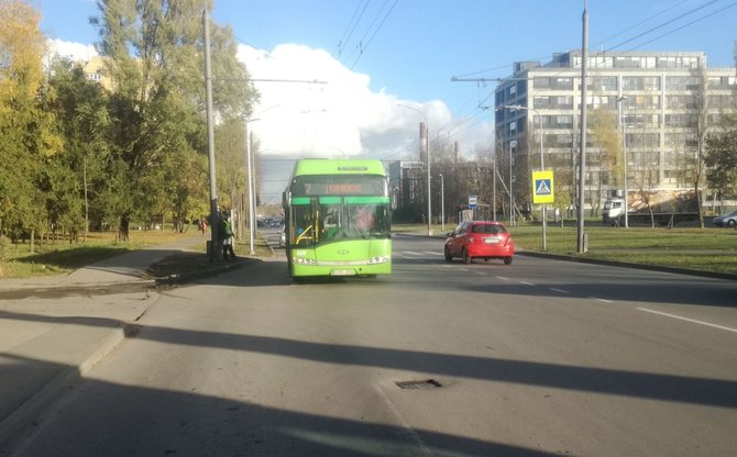 Kauno apskrities VPK nuotr./Eismo įvykis Kauno V.Krėvės prospekte