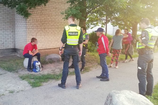 Karolinos Stažytės nuotr./Naktinis pasivažinėjimas su Kauno policijos pareigūnais