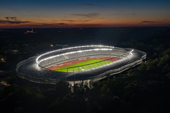 „Autokaustos“ nuotr./Dariaus ir Girėno stadionas