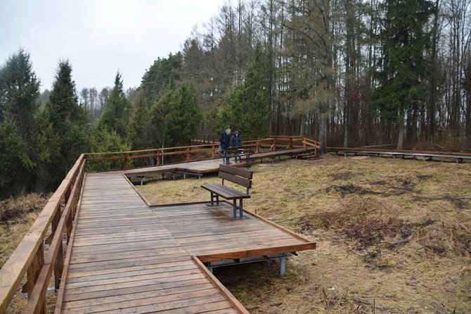 Valstybinės saugomų teritorijų tarnybos nuotr./Atnaujintas Kadagių slėnio takas