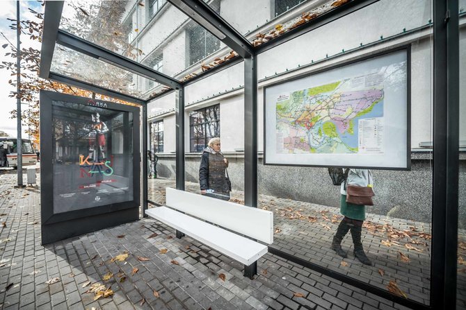 kaunas.lt nuotr./Kaune – naujos viešojo transporto stotelių stoginės