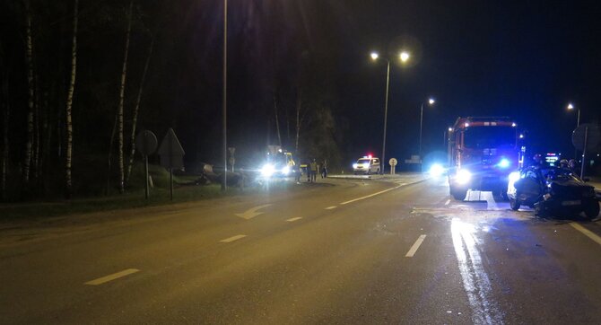 Kauno apskrities VPK nuotr./„Audi“ ir BMW avarija Kauno rajone