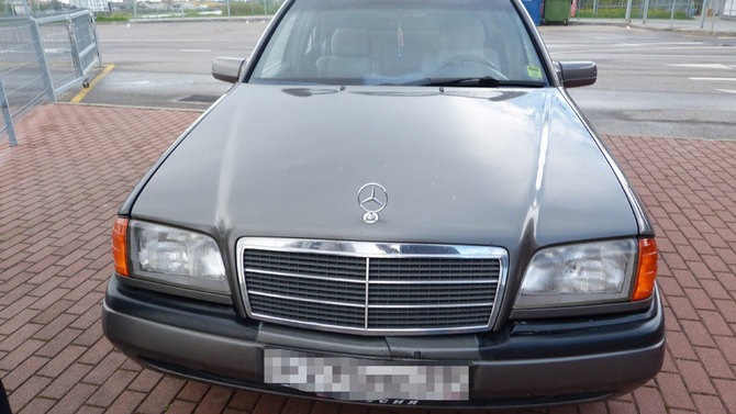 VSAT nuotr./Iš Kaliningrado srities atvykusio ruso automobilis „Mercedes-Benz“